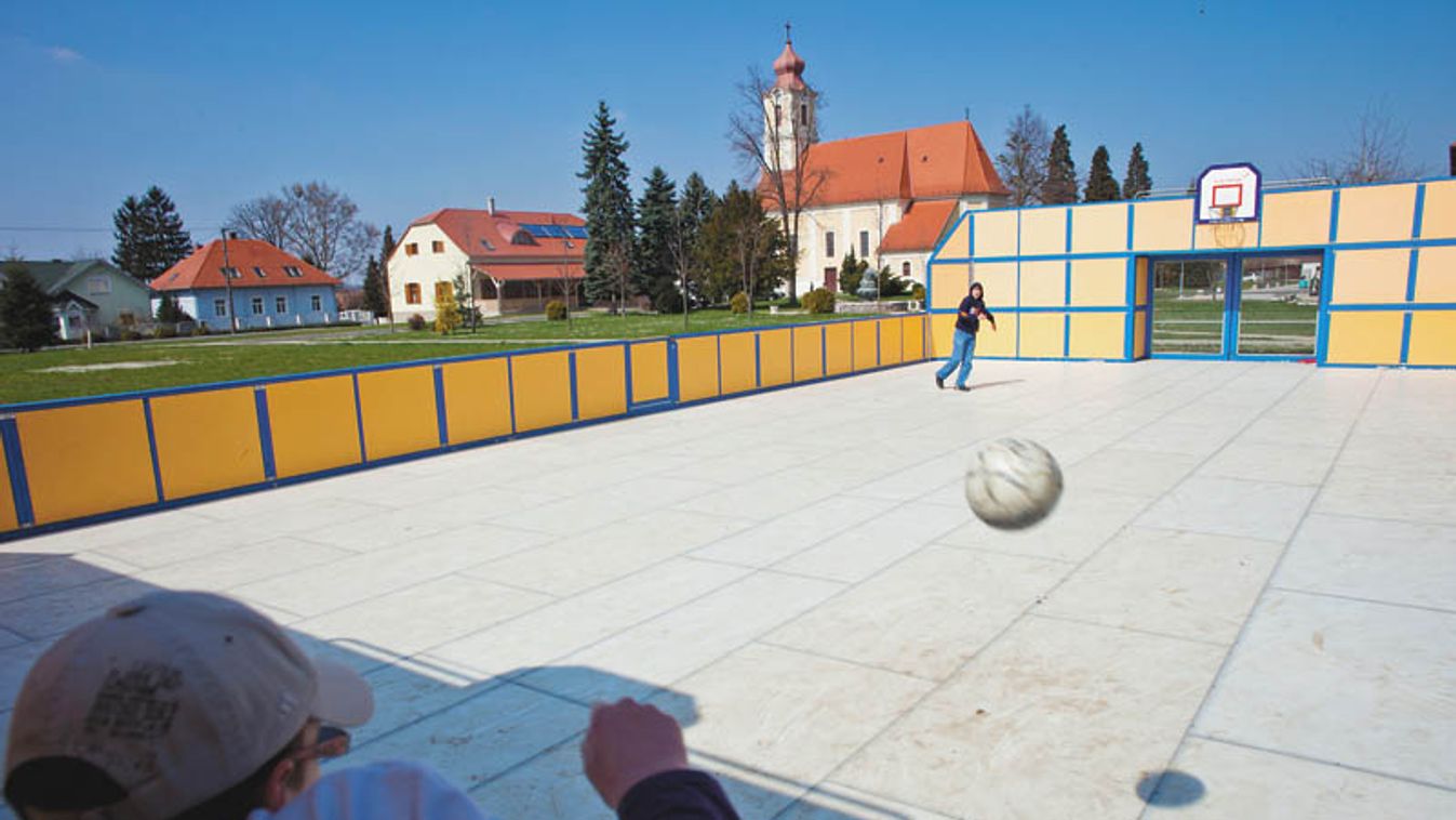 Mentőöv a fuldokló településeknek