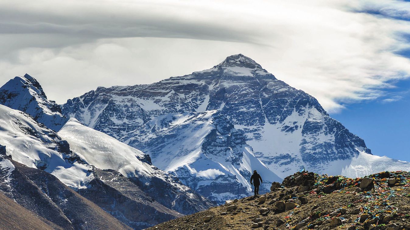 CHINA-TIBET-MOUNT EVEREST-SCENERY (CN)