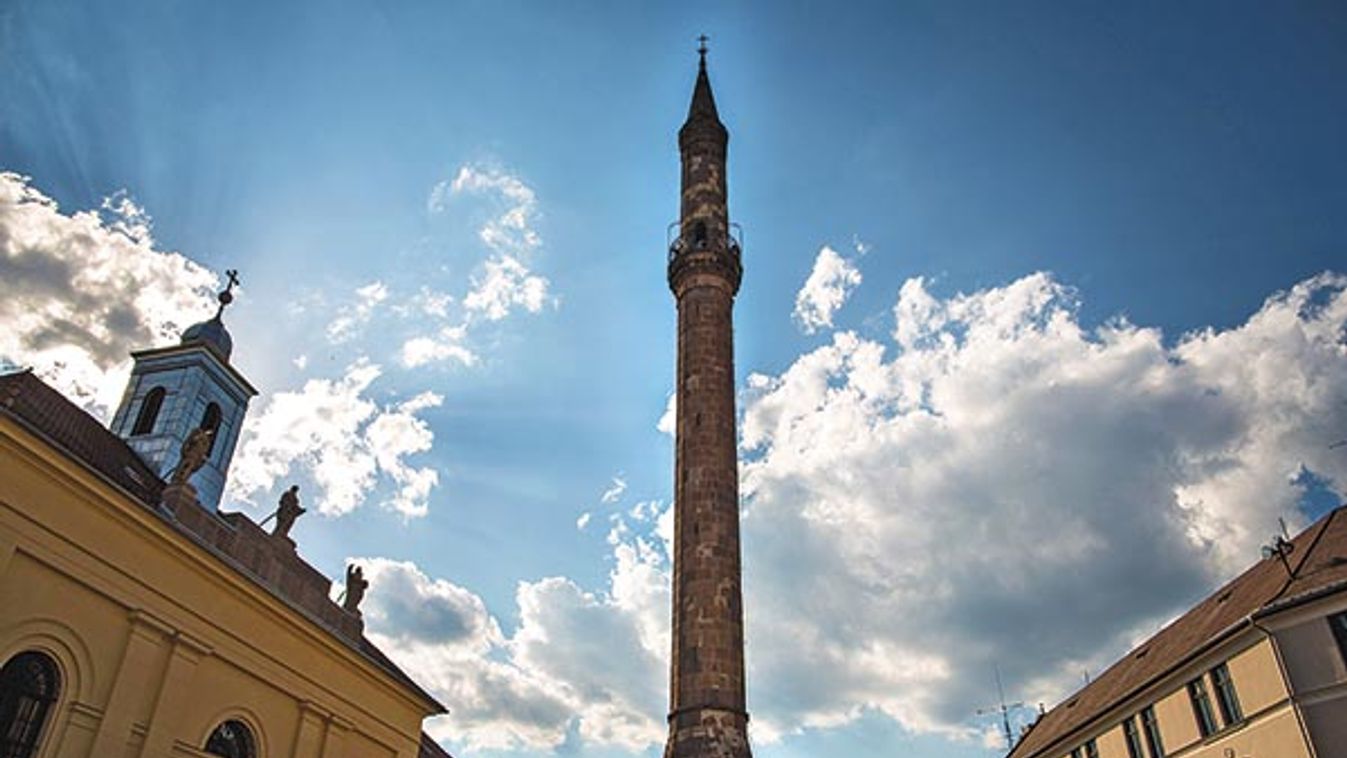 400 ökör se tudta ledönteni a minaretet - Eger most segíteni hívja a törököket