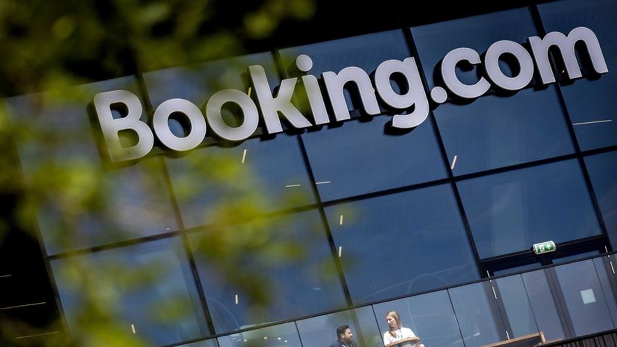 Dagad a Booking-botrány: szálláshelyeket tiltott le a portál