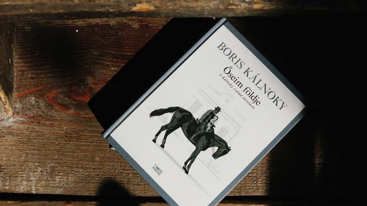 „Aki hisz Istenben, az vonakodni fog, hogy egy Hitlert vagy Sztálint kövessen” – Boris Kálnoky családeposzáról