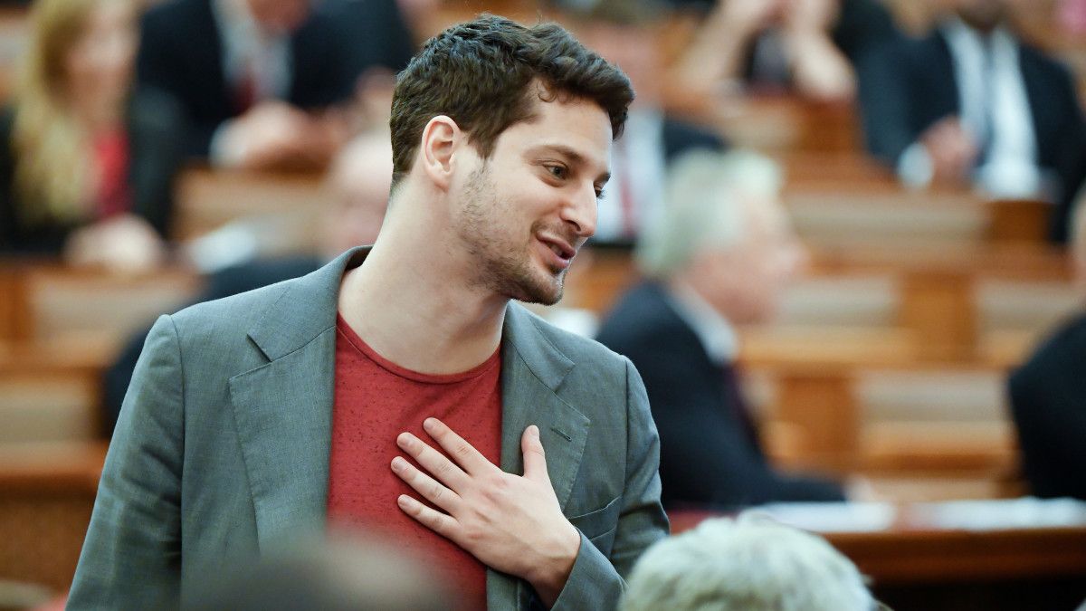 Ungár Péter egy mozdulattal elintézte a szivárványmozgalmat és Karácsony Gergelyt