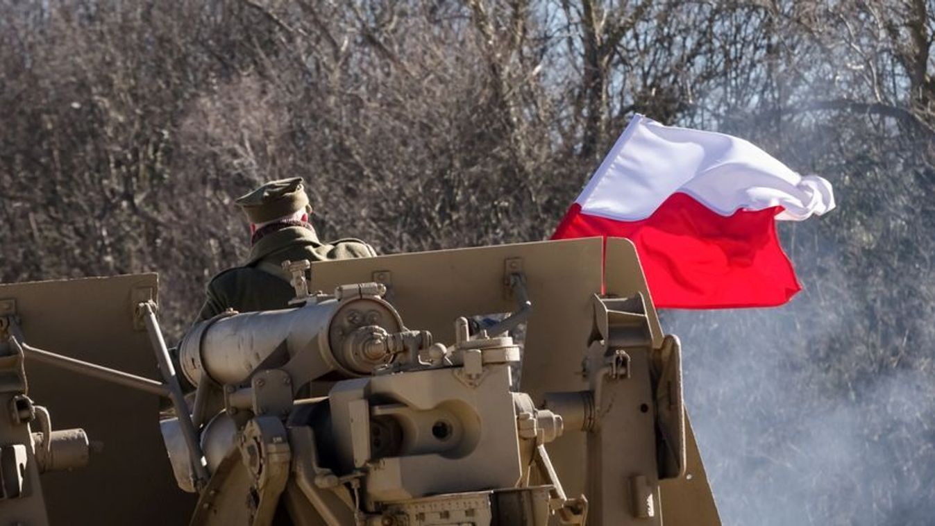lengyel harckocsi - az ukrán gabona fölötti csörte miatt lehet, egy darabig nem kap ilyet Kijev