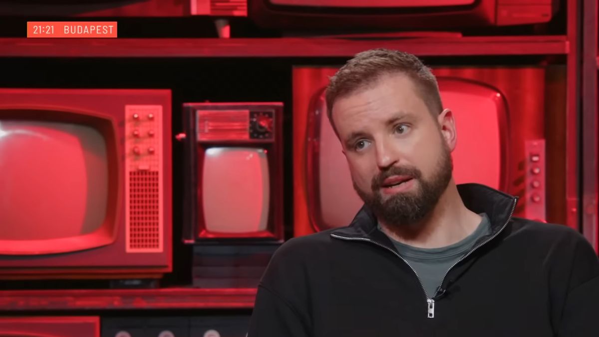 Rendben van, Márton, de azt még mindig nem árultad el, hogy mi a fészkes fenéért pocskondiáztad a hazádat a svédeknek!