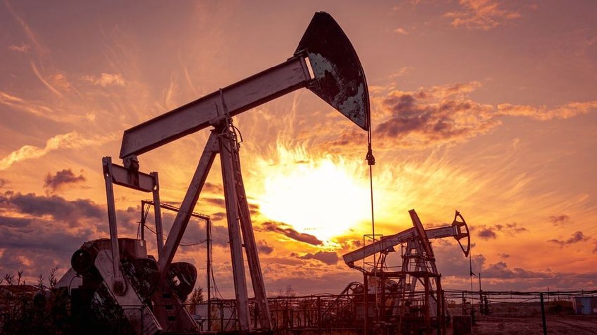 Nagy a baj: világ olajfinomítói képtelenek elegendő gázolajat előállítani
