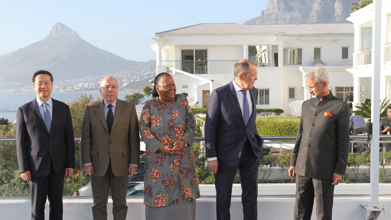CSIN Kang; LAVROV, Szergej; DZSAISHANKAR, Szubrahmanjam ; PANDOR, Naledi; VIEIRA, Mauro