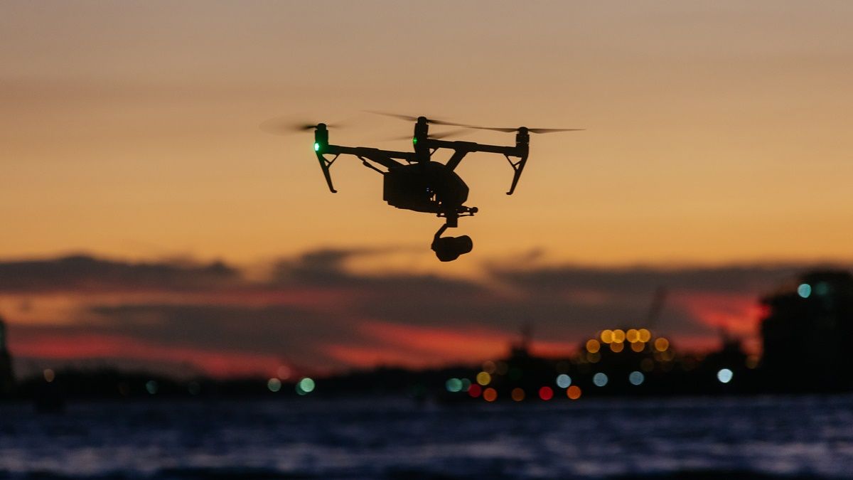 Drónokkal járőröznek a rendőrök New Yorkban, nincs többé magánszféra