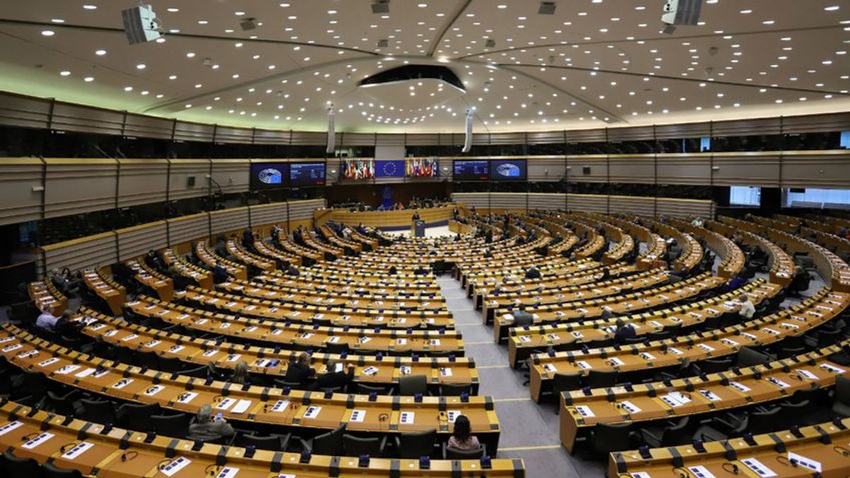 Celebekkel hirdetné az EP-választást az Európai Parlament