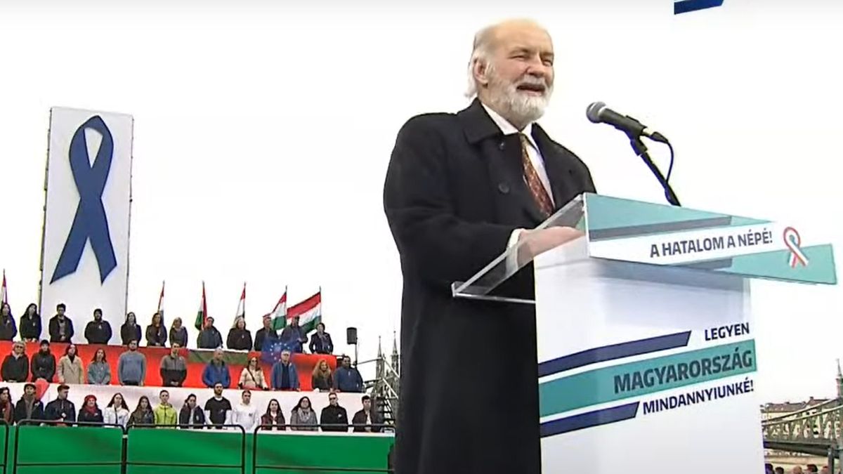 A gyanú szerint Iványi, a balliberális oldal ünnepelt sztárja a saját alkalmazottait is megkárosítja