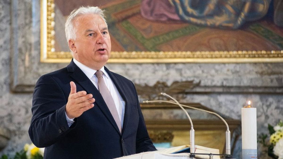 Semjén Zsolt: Nem adjuk ki a katonakorú férfiakat Ukrajnának