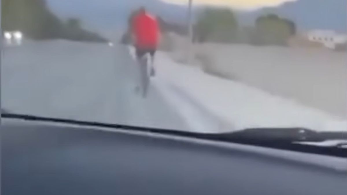 Röhögtek a tinédzserek, mielőtt halálra gázolták a nyugdíjas rendőrt