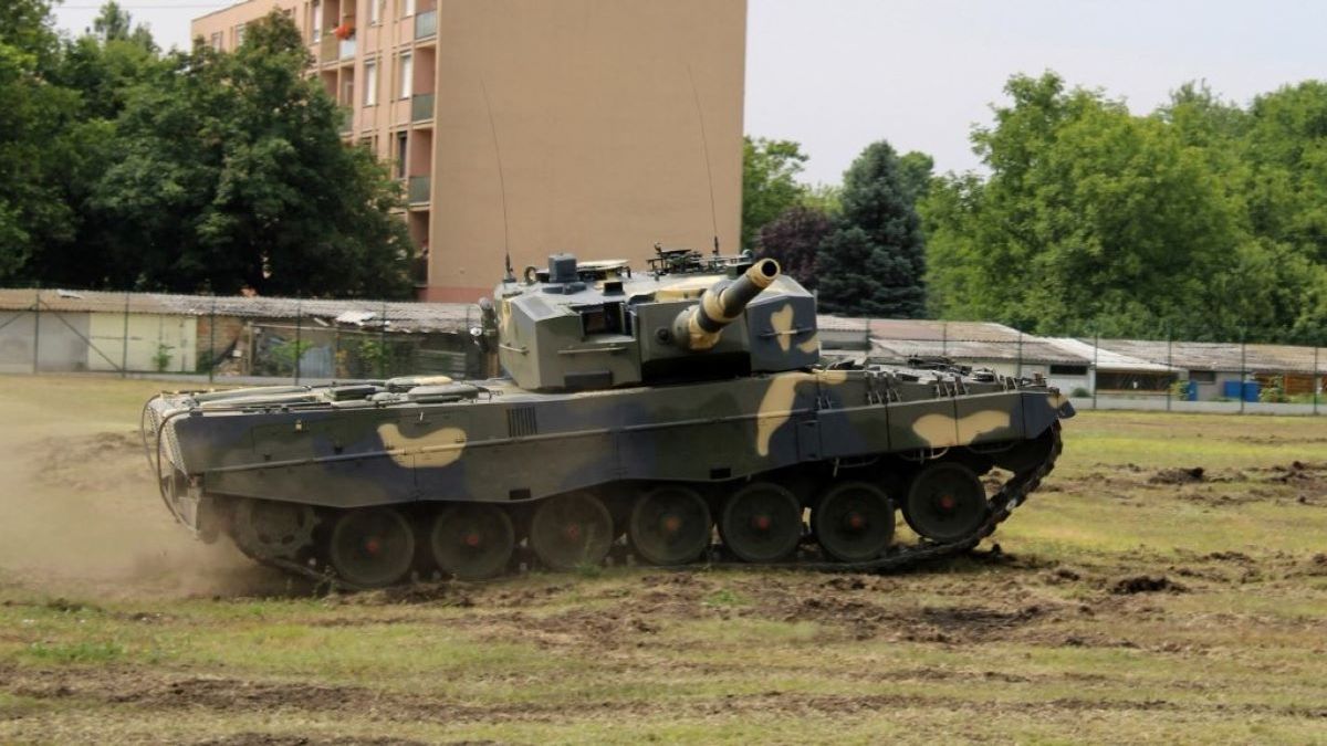 Kiderült: ezért tűnt fel a Leopard Budapesten