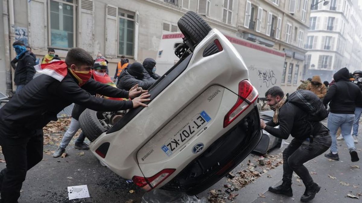 Ismét meghalt egy tinédzser rendőri intézkedés közben Franciaországban