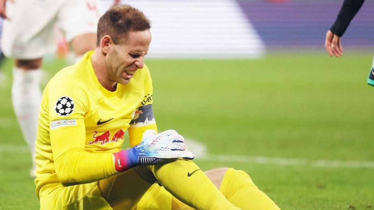 Tíz hónap gyötrelem után Gulácsi Péter a Lipcsébe is visszatér!