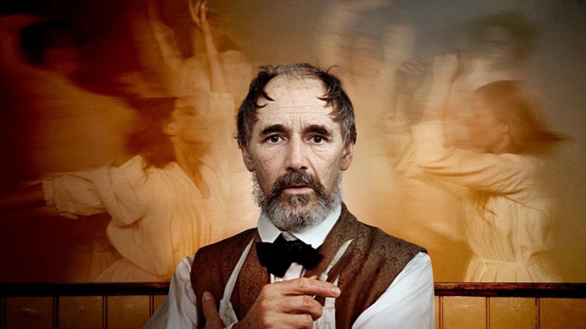 Brit sztárszínész vitte színpadra a magyar doktor életdrámáját – így ünneplik Dr. Semmelweist Angliában