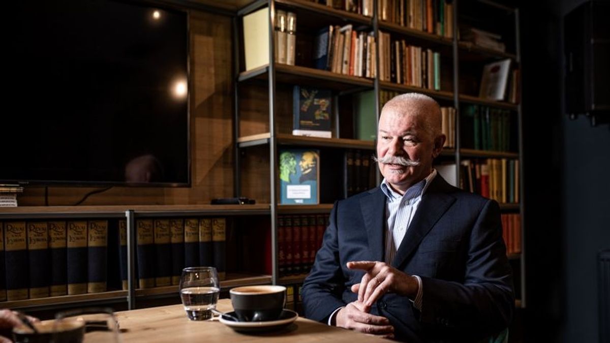 Csák János: Nem hiszem, hogy ennek a nemzedéknek kellene feladnia