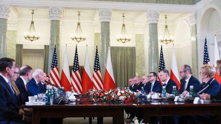 Polish and US leaders meet at the Polish Presidential Palace