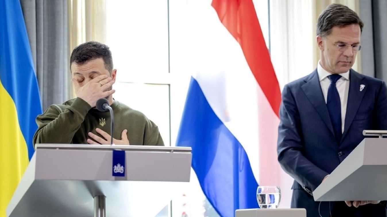 Prime Minister Mark Rutte, Belgian Prime Minister Alexander De Croo and Ukrainian President Volodymyr Zelensky during a press conference at the Catshuis. The president has traveled abroad more often in recent months. It is the first time that he visits the Netherlands. 