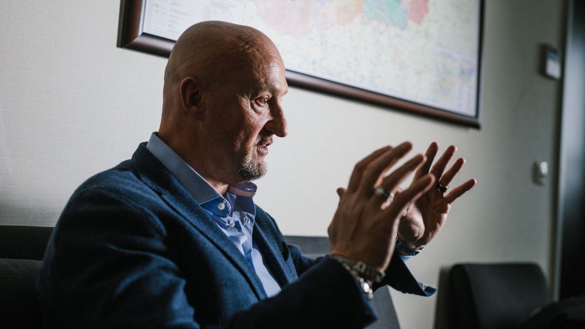 Kiket húz elő a cilinderből? – varázsolnia kell Marco Rossinak