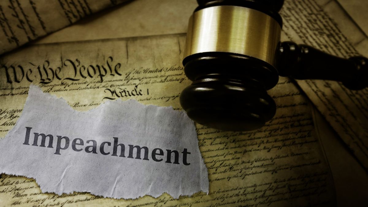 Így vontak felelősségre amerikai elnököket – el tudják mozdítani Joe Bident?