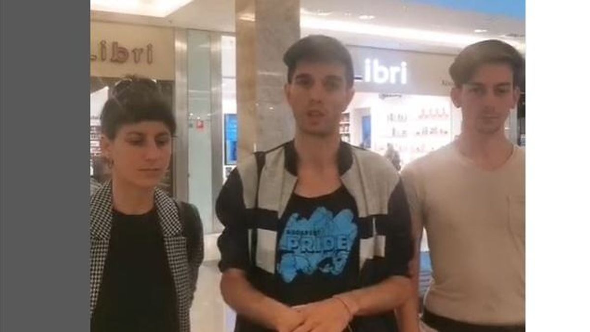 A Budapest Pride szervezői próbáltak akciózni egy Libri-könyvesboltban, de a forradalom ezúttal elmaradt