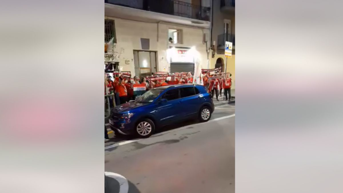 A Nélküledtől zengtek csütörtök este Barcelona utcái (VIDEÓ)