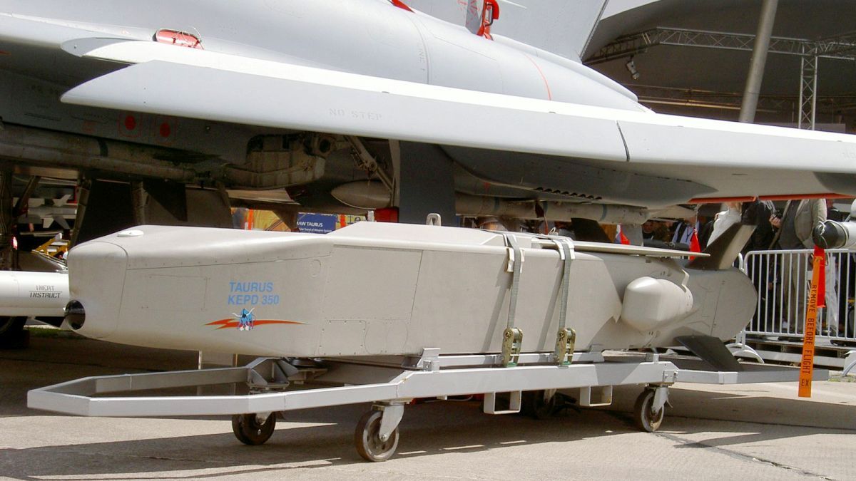 Papíron Moszkvát is lőhetné az új rakéták egy típusával Ukrajna, de van itt egy bökkenő