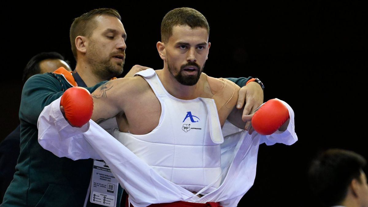 Egyetlen másodpercen múlt, ezüstérem a hazai karate-világbajnokságon