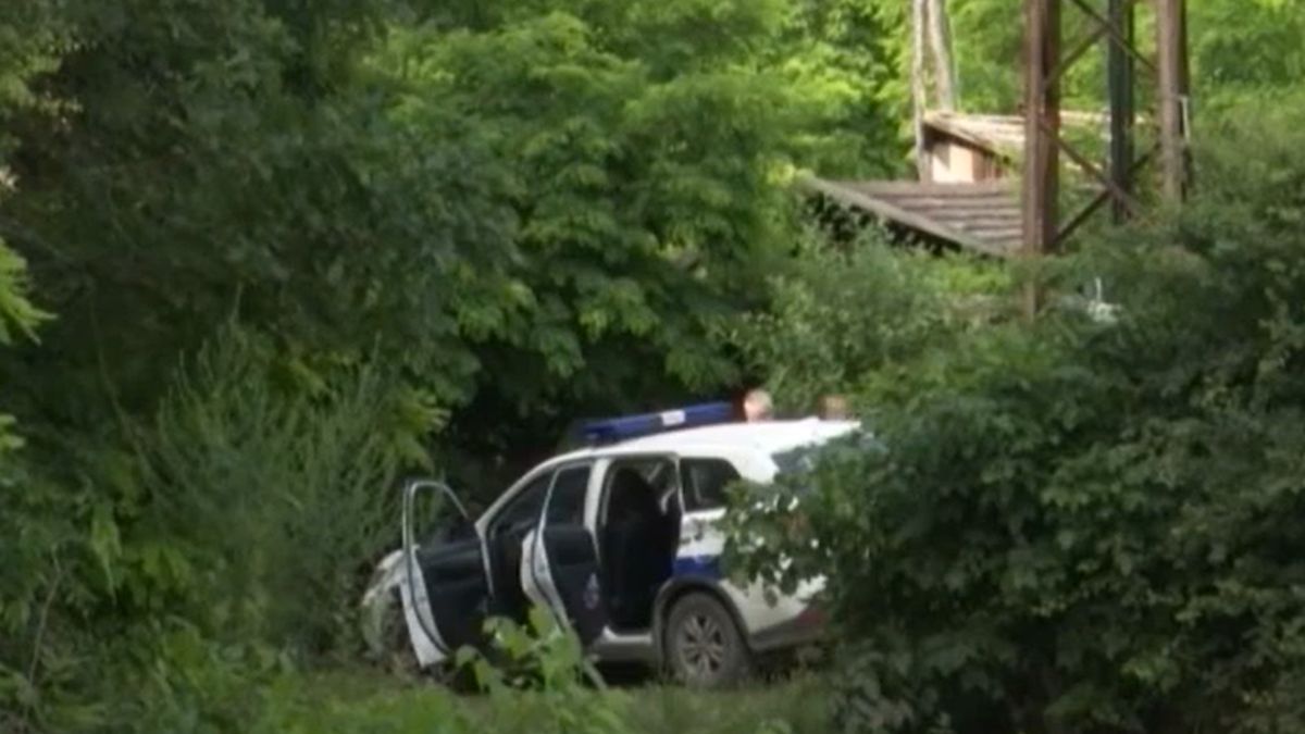 A szerb csendőrök begyűjtötték a migránsokat a három áldozatot követelő lövöldözés után