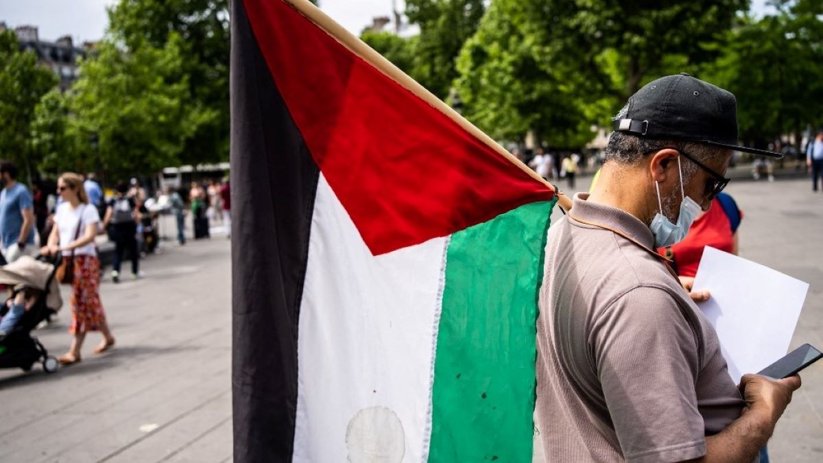 Palesztin zászlót festettek a nácik áldozatainak emlékművére Németországban