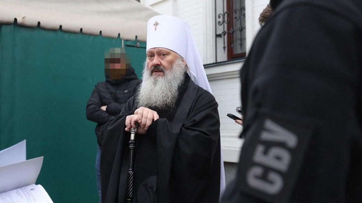 Ukrajna betiltaná az Ukrán Ortodox Egyházat