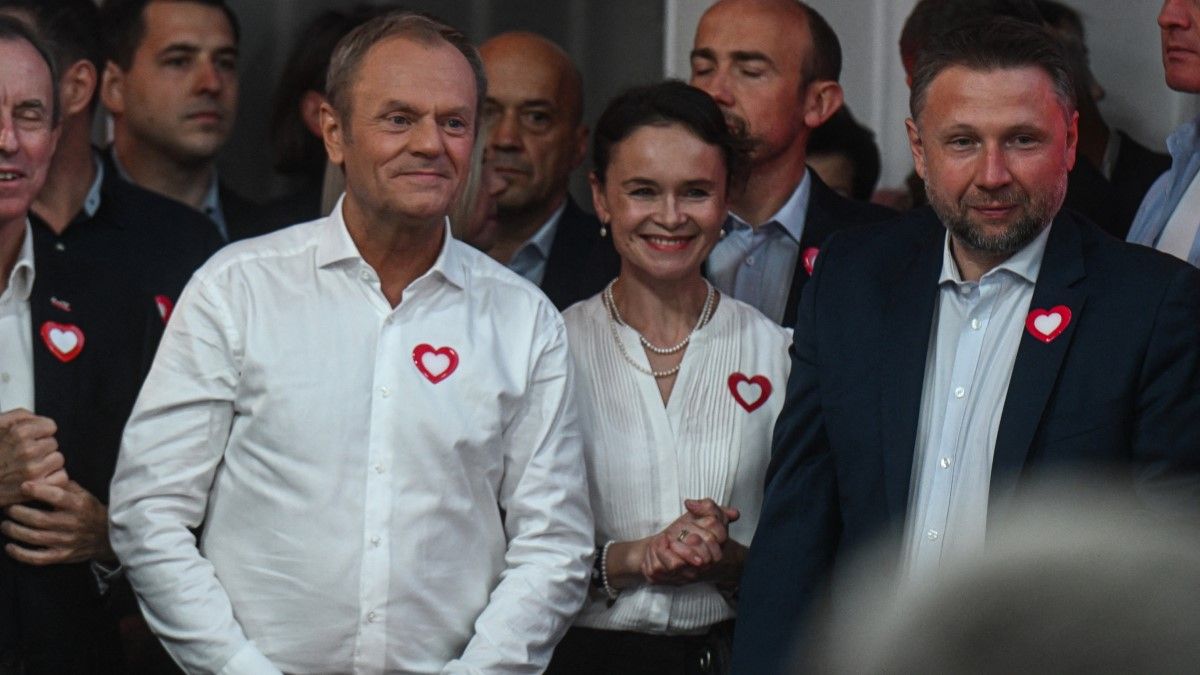 Financial Times: Lengyelországban újra megnyílik a liberális demokráciához vezető út