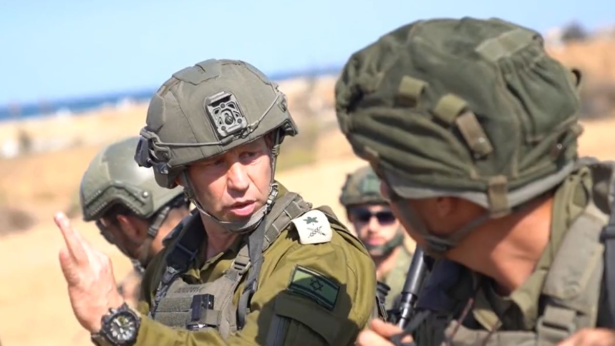 Izrael emeli a tétet: „A védekezésről a Hezbollah üldözésére térünk át!”
