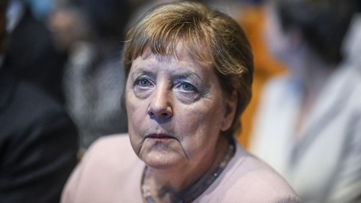 Ejtik a vádakat a Merkel lehallgatásáról valló politikus ellen