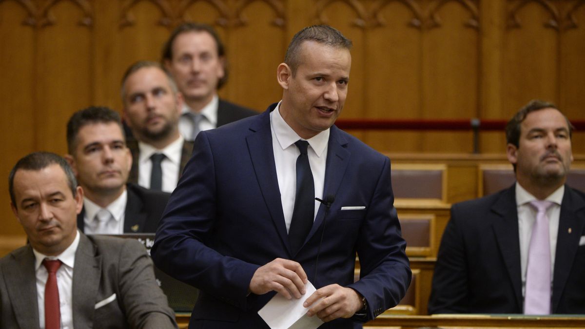 Toroczkai is nekiment Azahriahnak (VIDEÓ)