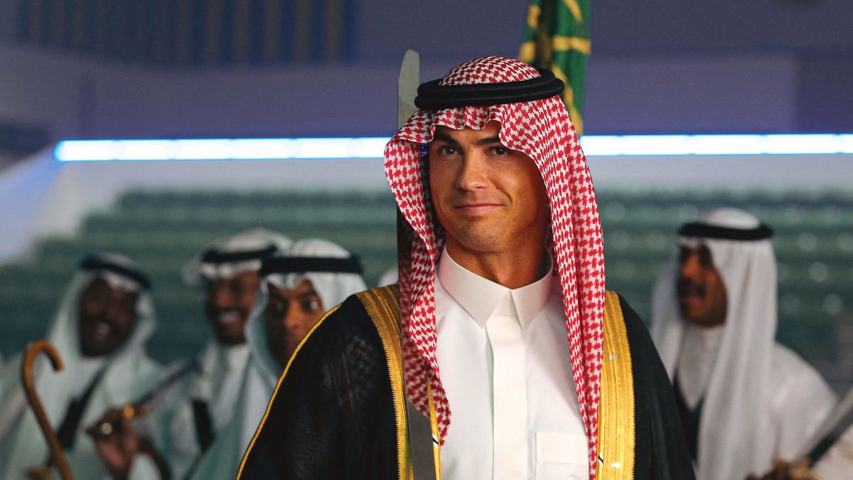 Százmilliók a szaúdi fociba