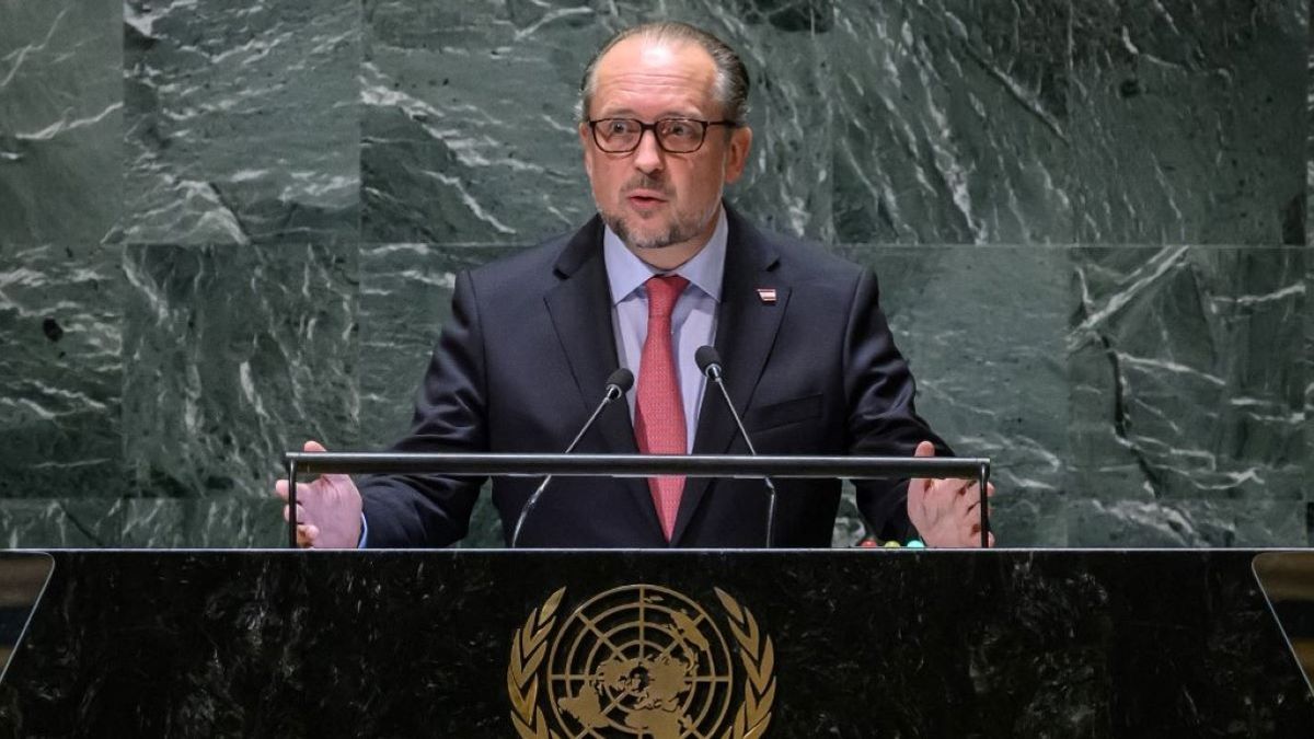 Ausztria bekeményített: felfüggesztik a palesztinoknak nyújtott fejlesztési segélyeket