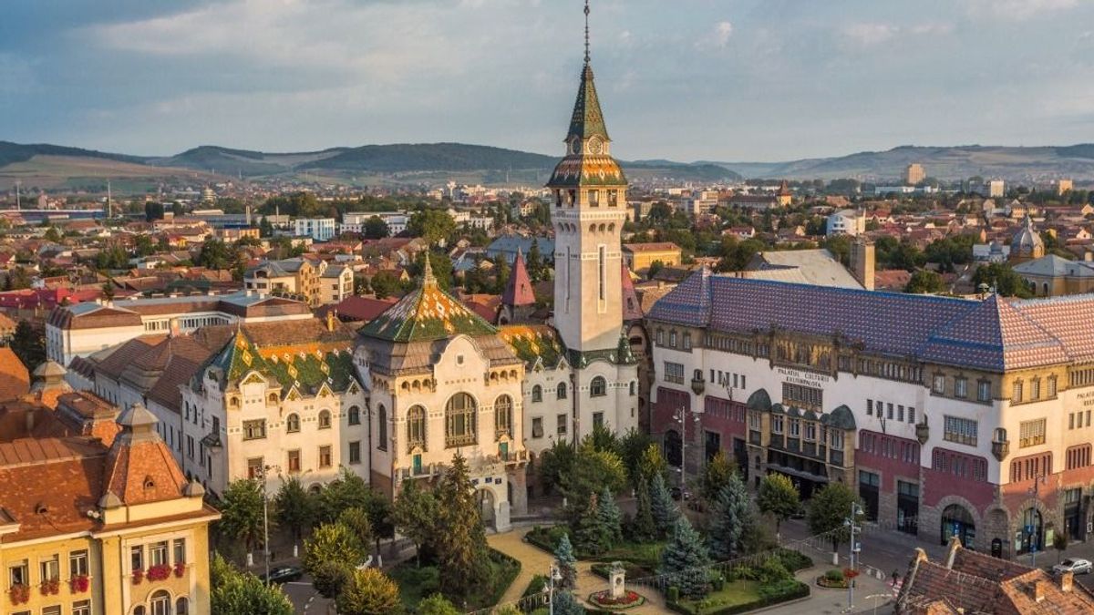 Össze akarnak fogni a román liberálisok, hogy leváltsák Marosvásárhely magyar polgármesterét