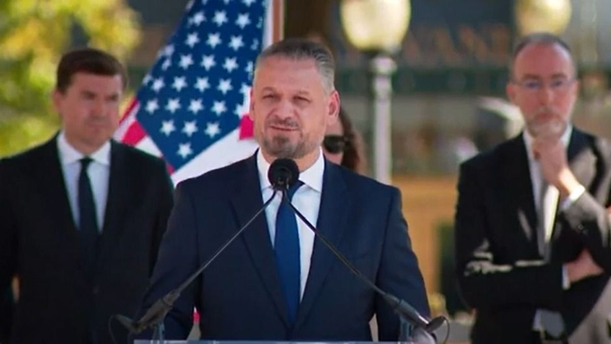 Hatalmas ováció mellett mondott beszédet a magyar nagykövet Washingtonban