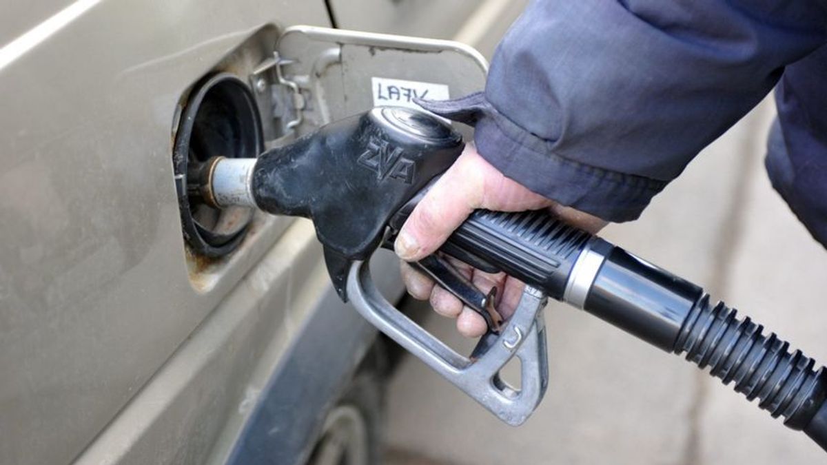 Figyelem autósok: újabb áresés jön a hazai kutakon