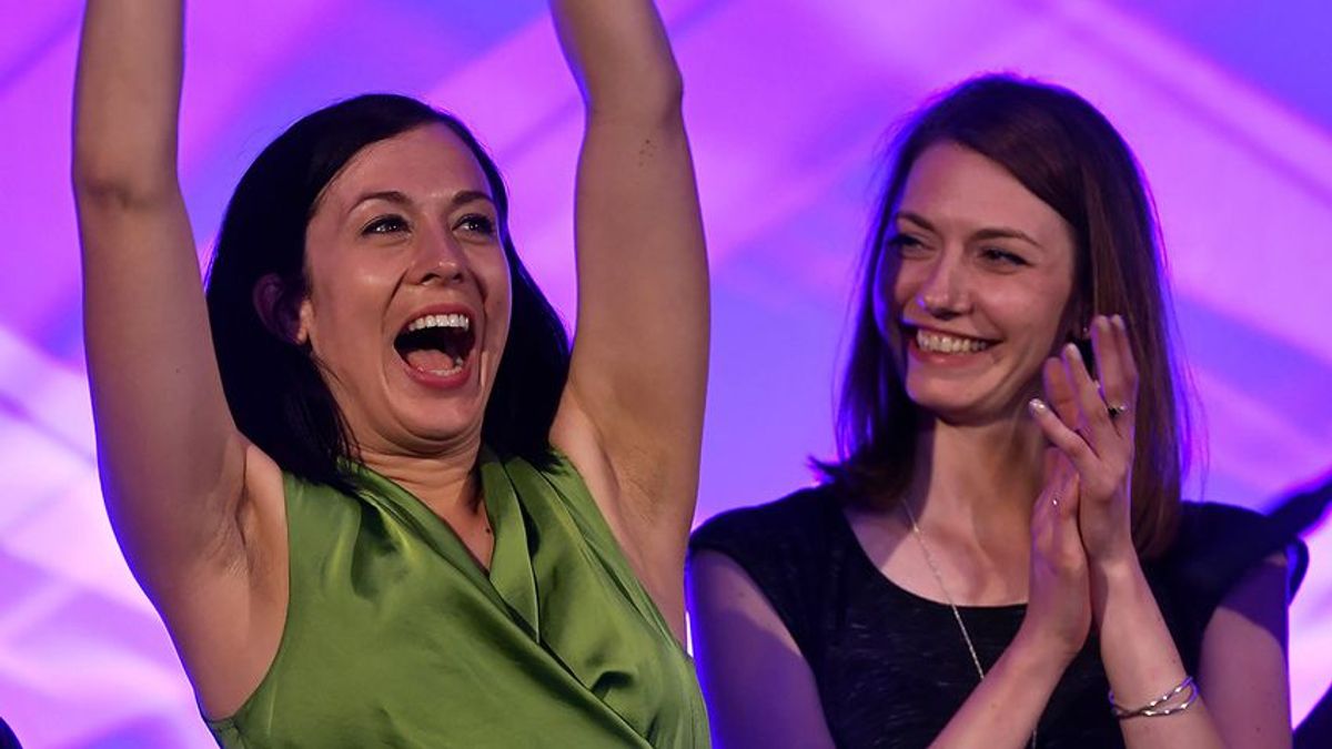 „Tapsikol” és „táncizik” a magyar ellenzék a lengyel választás eredménye miatt, pedig annyira nem kellene