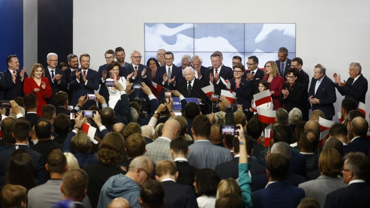 Jócskán lekörözte a Mandiner lengyel választási közvetítése a Partizánét