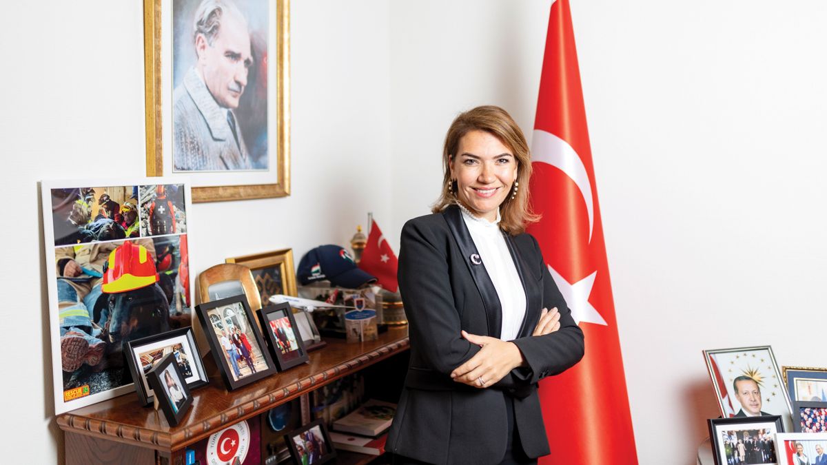 A törökök testvérnek érzik a magyarokat – Törökország budapesti nagykövete a Mandinernek