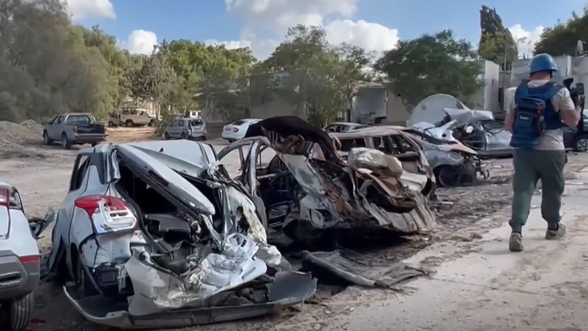 Összeölelkezve találták rá egy ötfős izraeli családra, a Hamász végzett velük