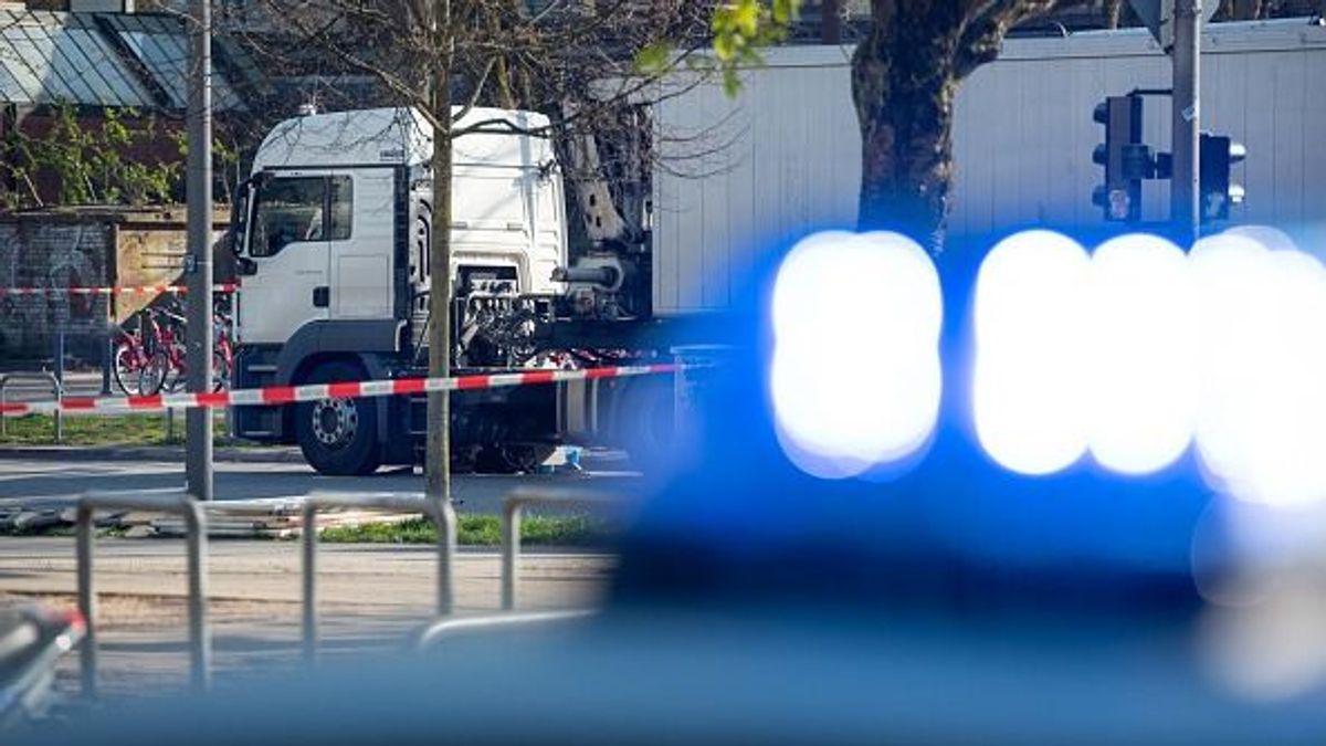 Plébánost gázolt halálra a cukorkától fulladozó teherautósofőr Romániában