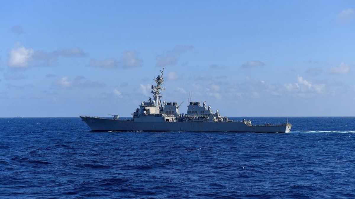 Amerikai hadihajó érkezett a kínai felségterületre – így reagált a hadsereg