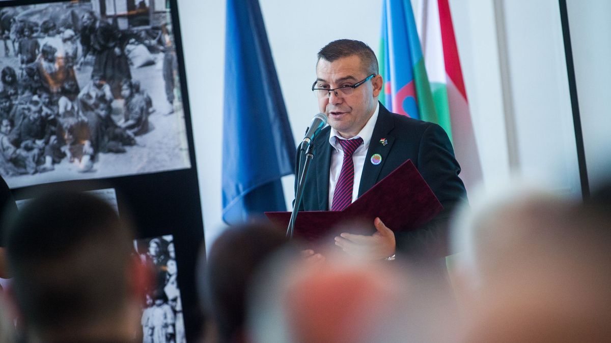 Négy év börtönre ítélték az Országos Roma Önkormányzat volt elnökét, Agócs Jánost