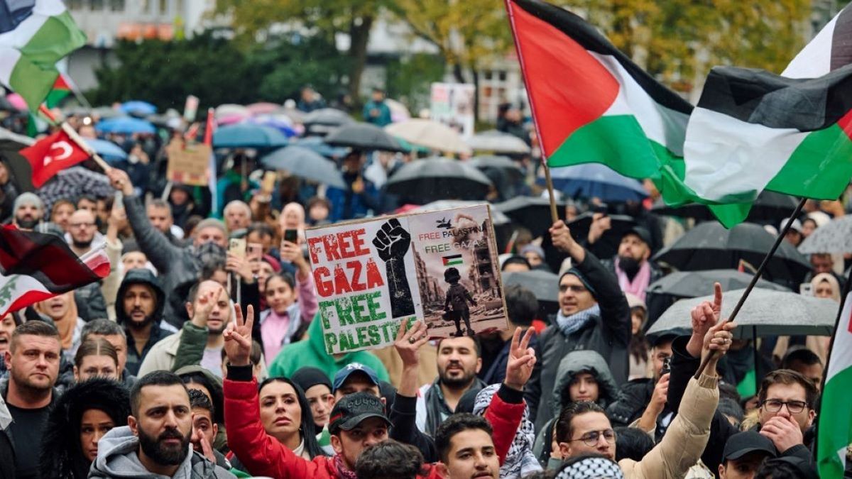 Végre lépett Bajorország: betiltottak egy antiszemita palesztin szlogent