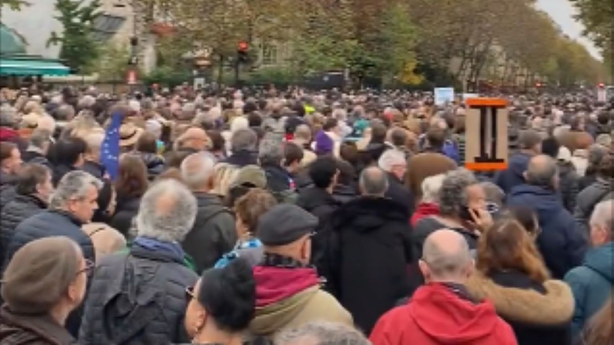 Közel kétszázezren tüntettek Franciaországban az antiszemitizmus ellen (videó)