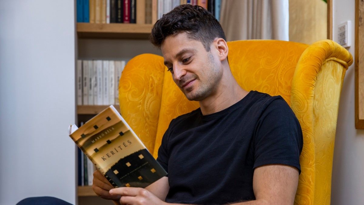 LMBTQ-fotókiállítást szervezne az LMP a Képviselői Irodaházba